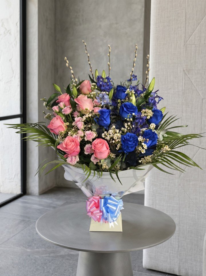 The Gender Reveal Bouquet The Gender Reveal Bouquet