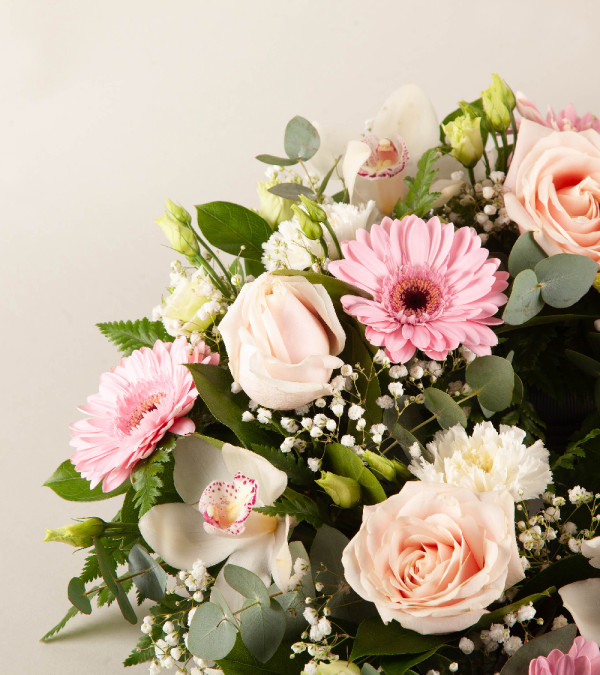 Sympathy Wreath Pink Sympathy Wreath Pink