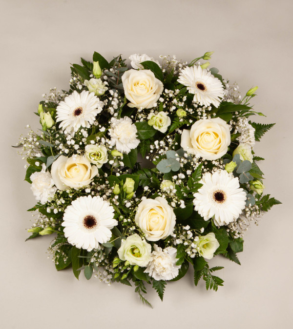 Sympathy Wreath White Sympathy Wreath White